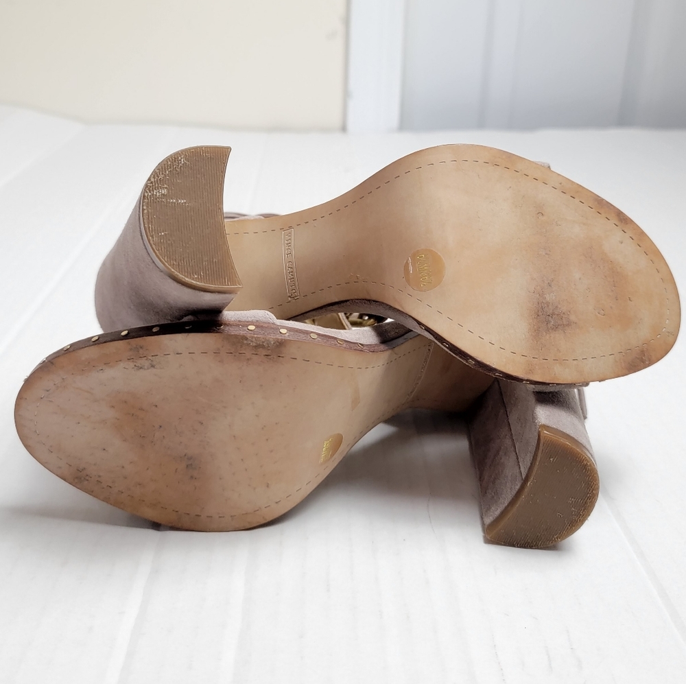 VINCE CAMUTO Suede Heels - Picture 8 of 12